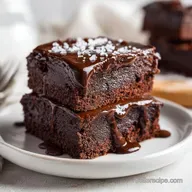 Flourless Greek Yogurt Brownies in 27 Minutes