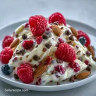 Frozen Yogurt Bark with Berries