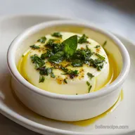 Homemade Garlic Butter: Velvety and Roasted