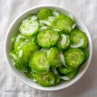Sweet Fridge Pickles: Crispy