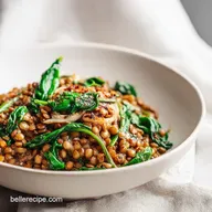 Vegetarian Crockpot Recipe with Lentils and Spinach for 6 Servings